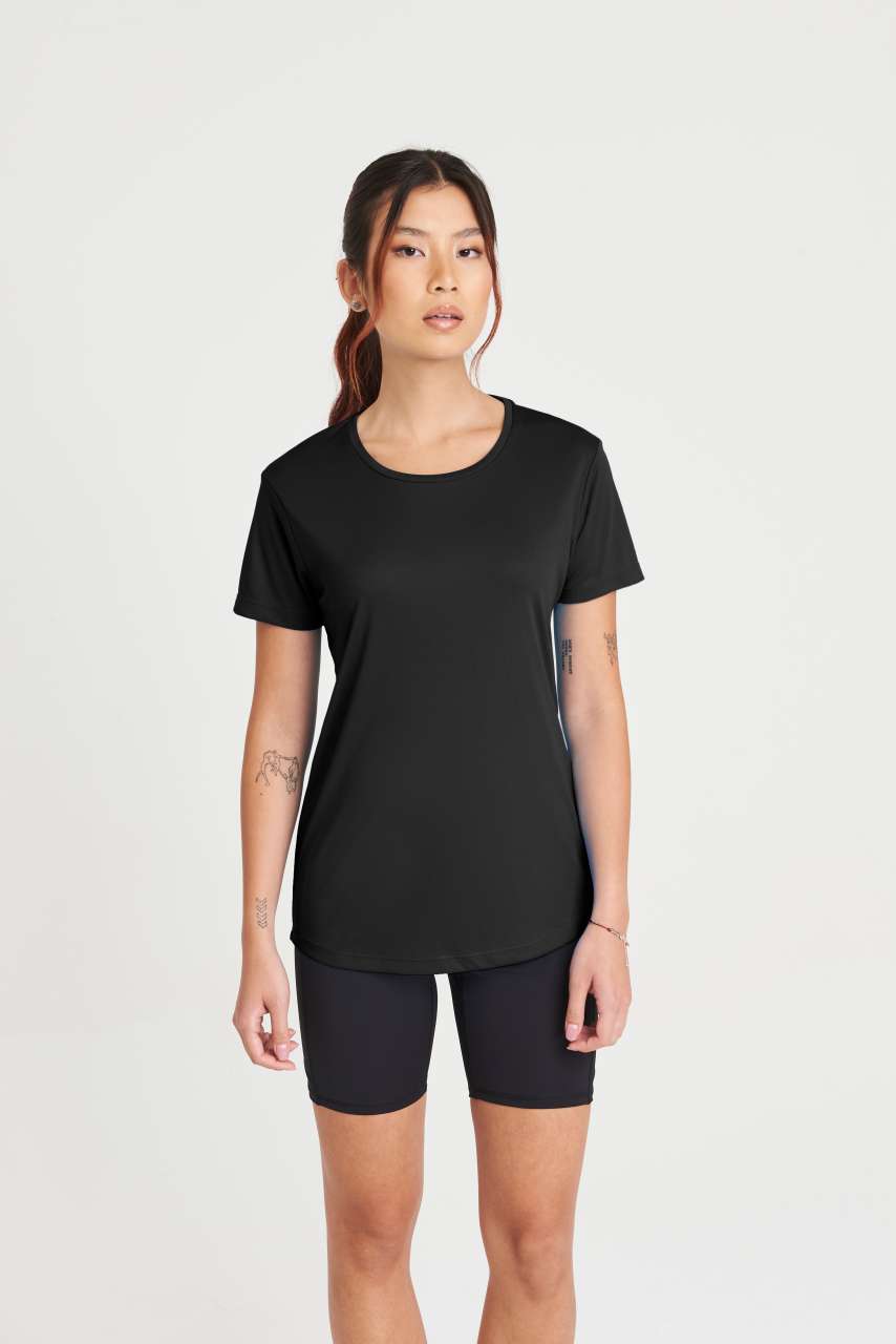 WOMEN'S COOL SMOOTH T