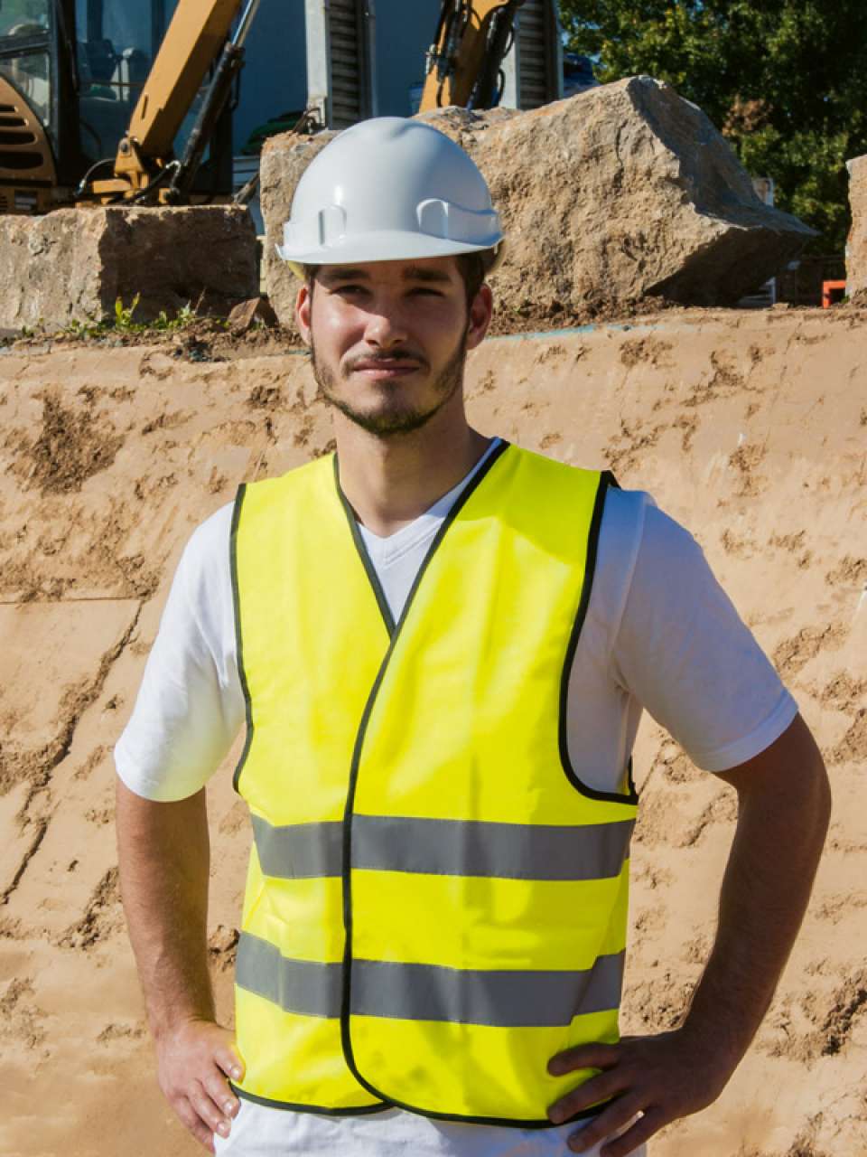 SAFETY VEST "WOLFSBURG" - BLACK HEM