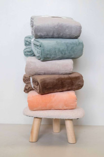 OLIMA CORAL FLEECE BLANKET